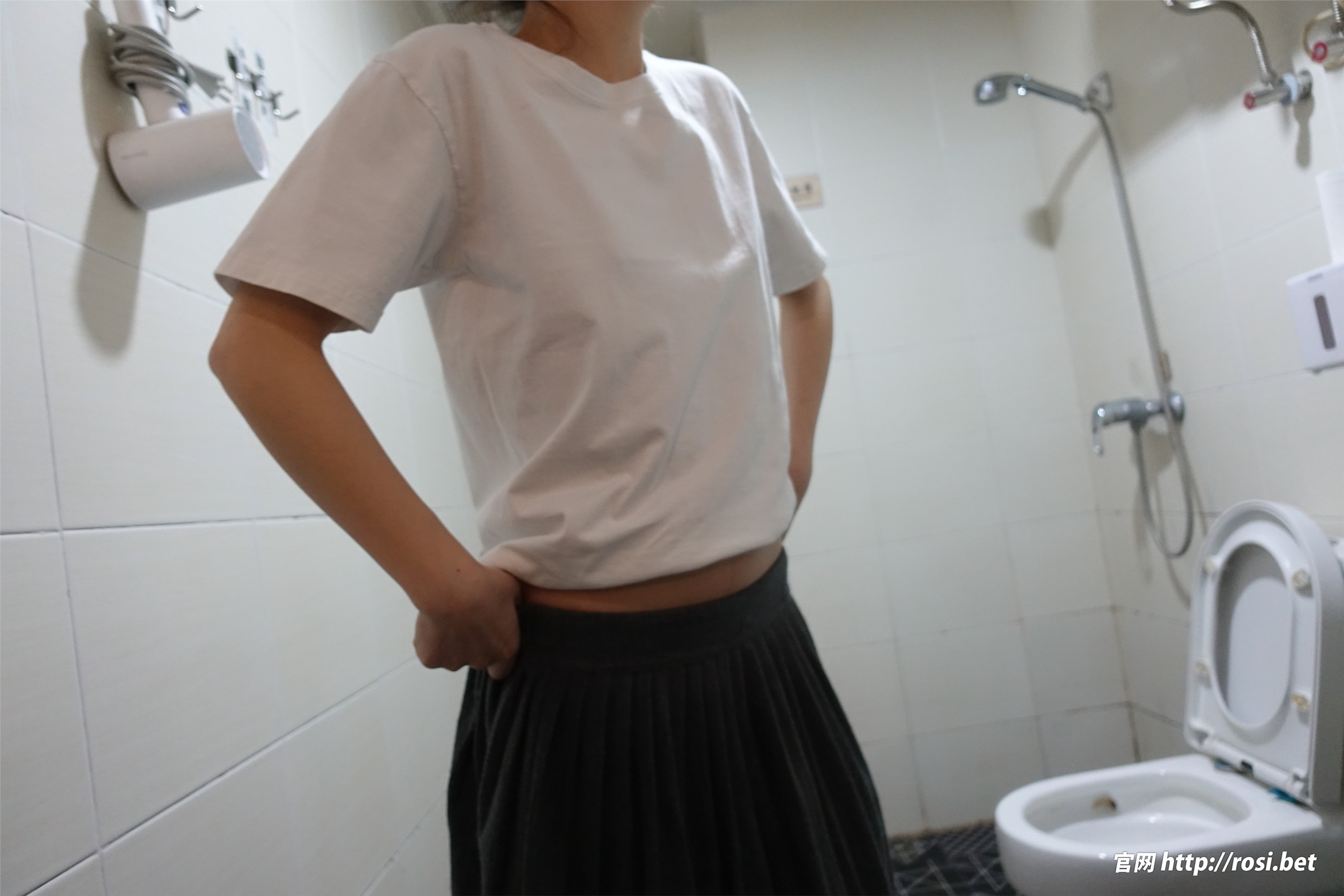 ROSI写真 2024.01.02 NO.4411